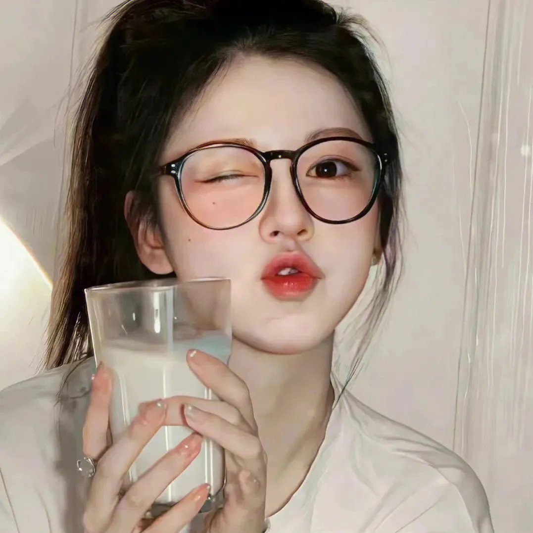 好女三头瞒