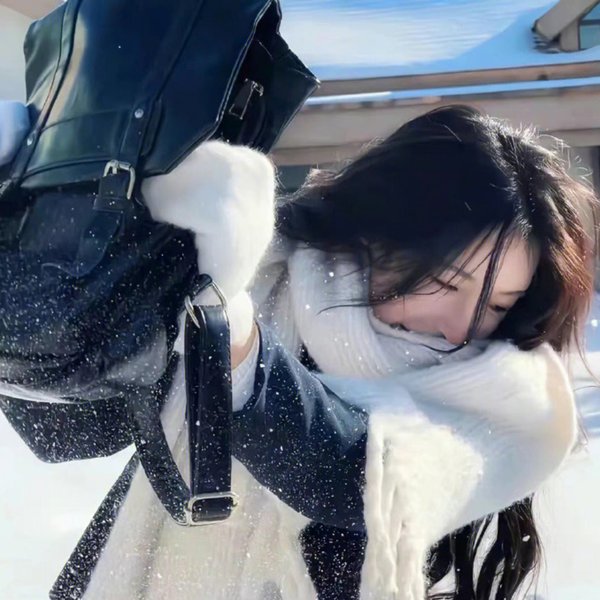 雪中脱轨